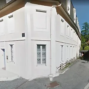 Appartement Cauterets: 4 Personnes Idéalement Situé.