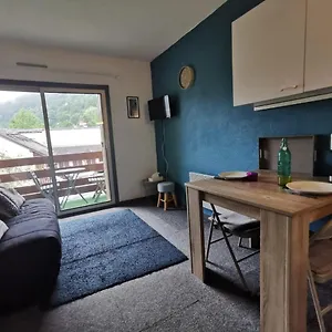  Appartement Joli Vue Sur Les Montagnes Avec Balcon