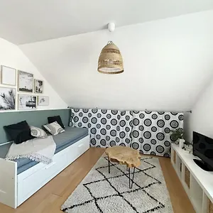 T1 Cosy - 5min Du Port - Parking - Linge Inclus , Vannes France